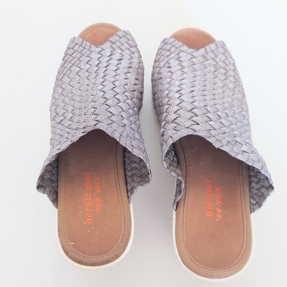 Bernie Mev Silver Wedge Sandals Size EU 37 US 6.5 - Picture 1 of 9